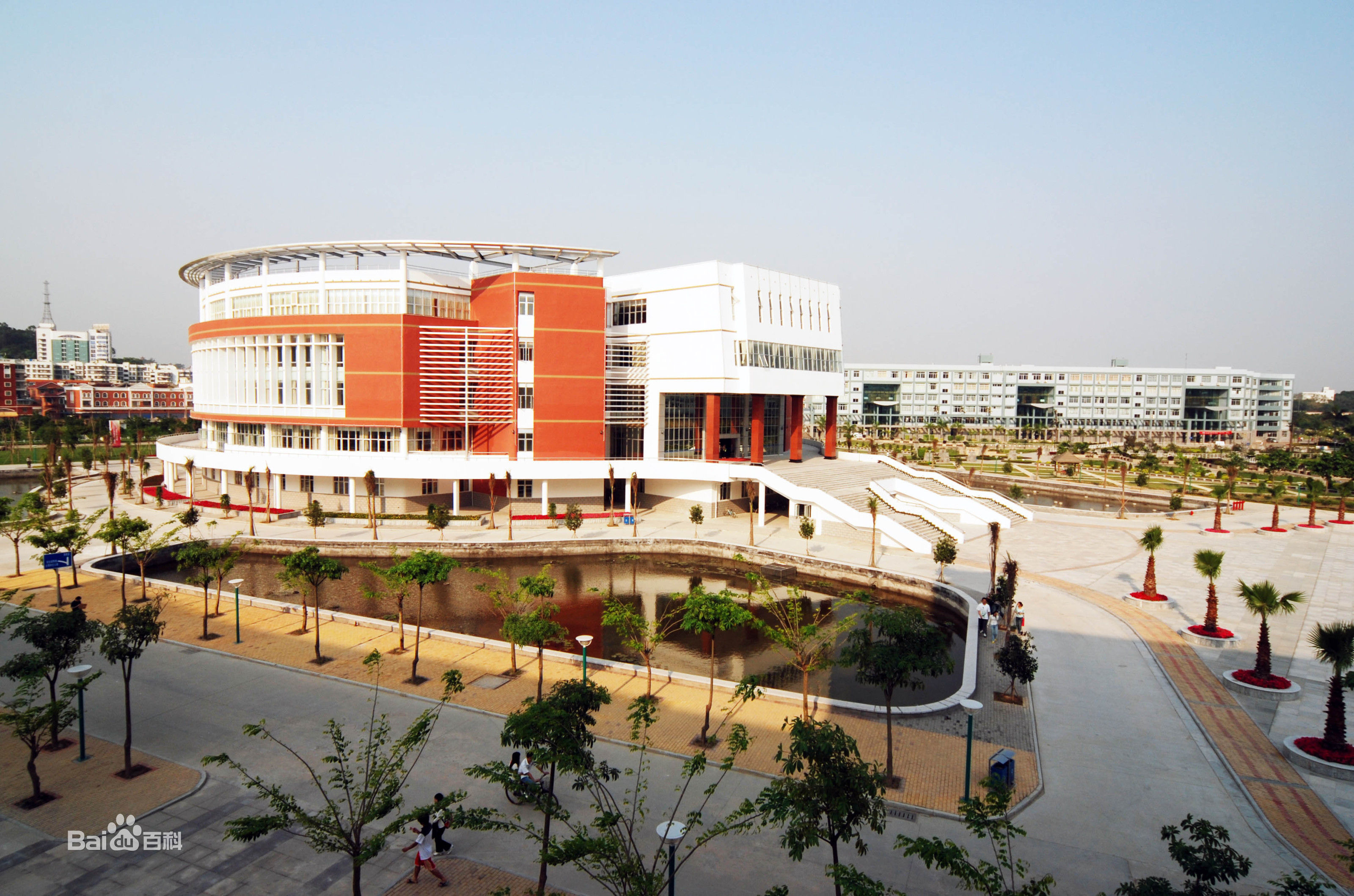 閩南師范大學(xué)怎么樣是幾本?2023閩南師范大學(xué)分數線(xiàn)是多少?