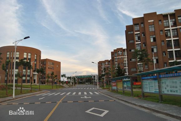 上海財經(jīng)大學(xué)浙江學(xué)院怎么樣是幾本?住宿費學(xué)費標準多少環(huán)境如何